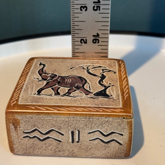Elephant Trunk up Carved Soapstone Stone Trinket Box, 3” square - Picture 10 of 10